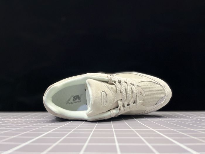 New Balance 2002R "Beige"