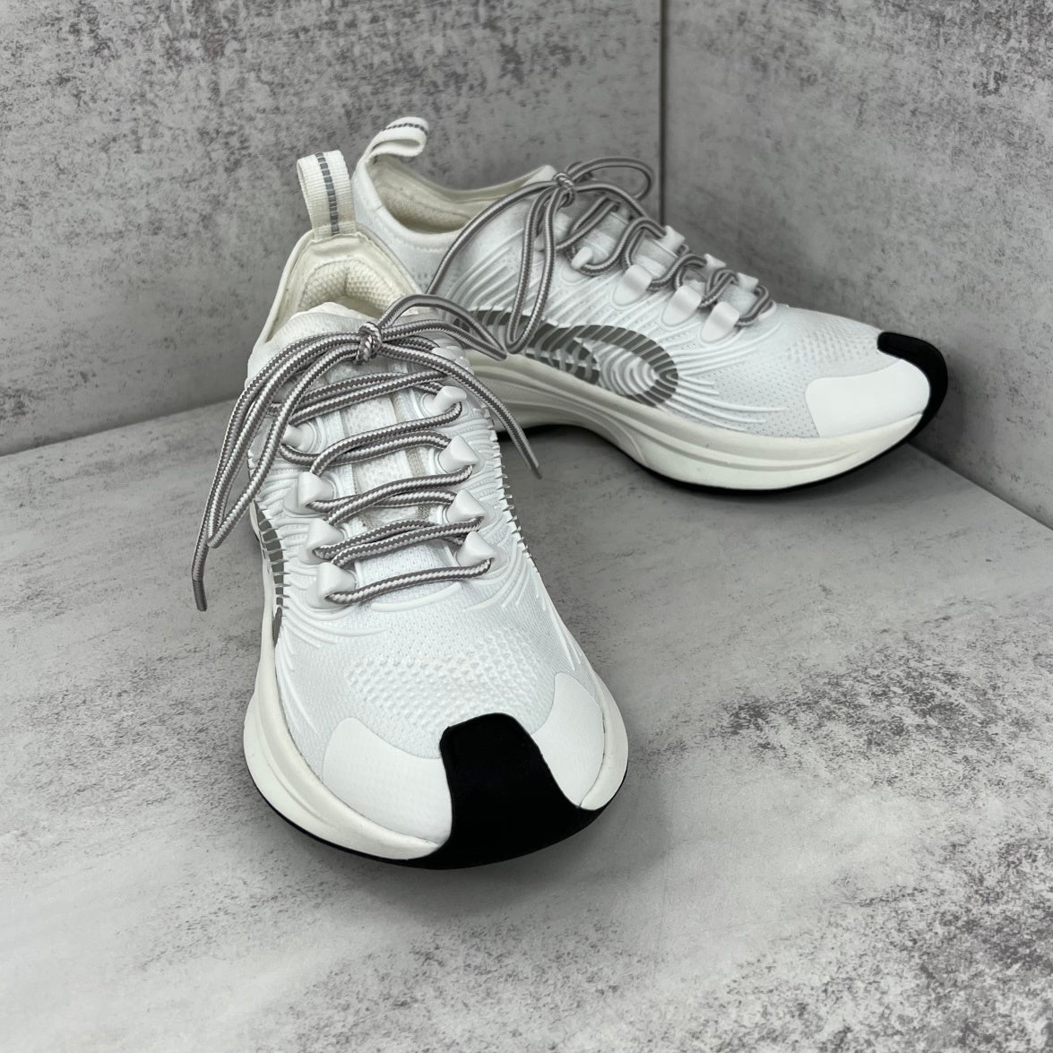 Gucci Run "White-Grey"