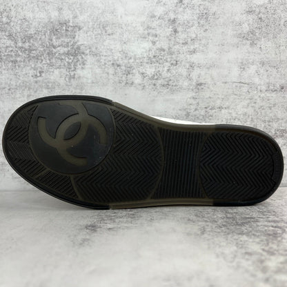 Chanel Low "White-Black"