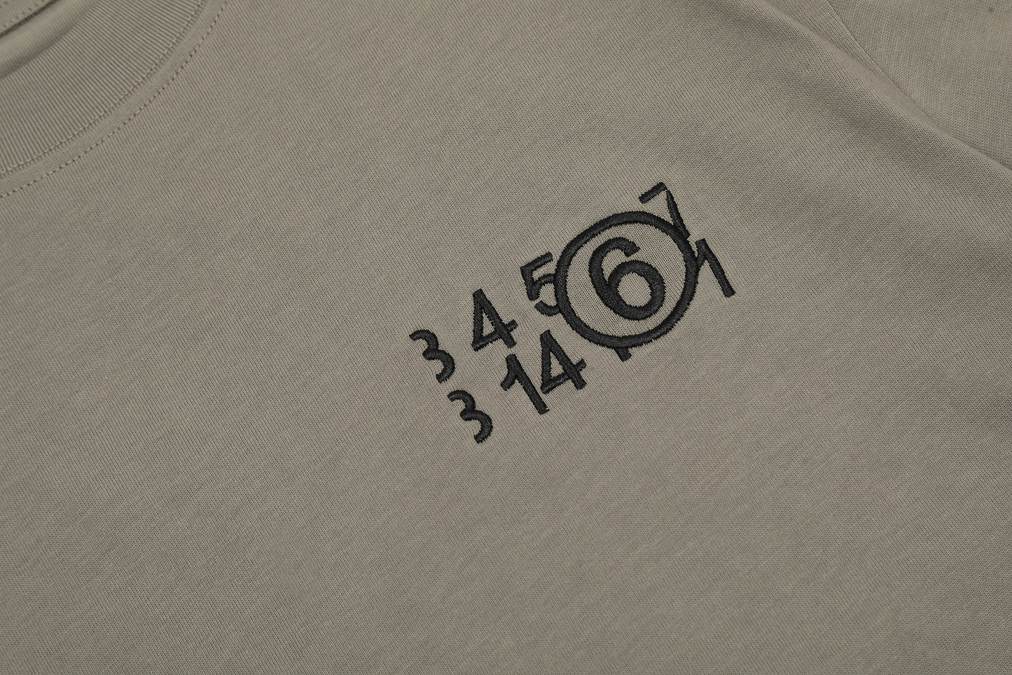 Maison Margiela T-Shirt "Taupe-Black"