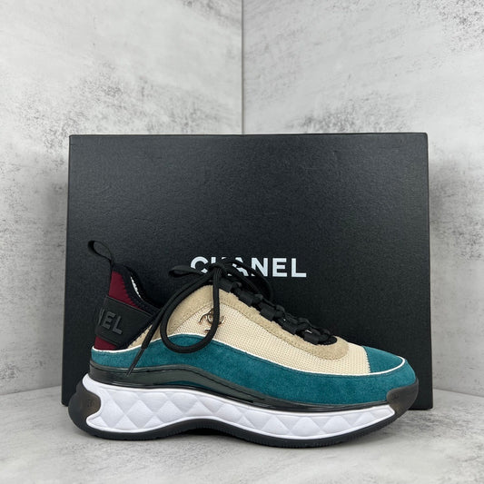 Chanel 22B "Beige-Red-Teal"