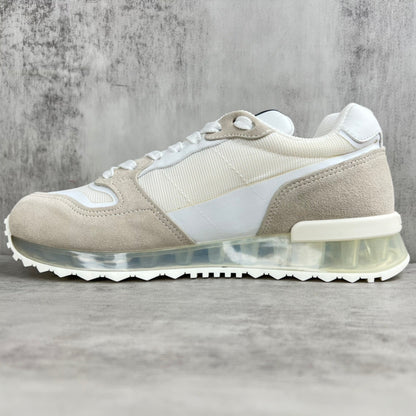 Valentino Garavani V-Logo "White-Beige"