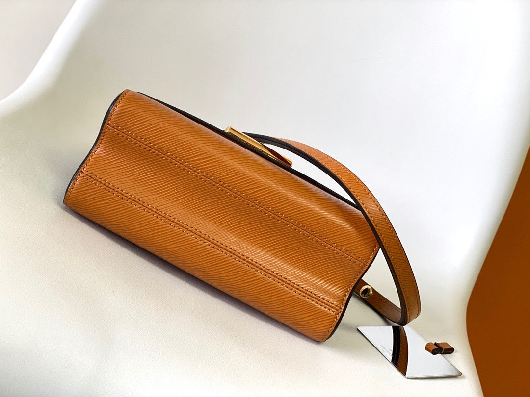 Louis Vuitton Twist PM