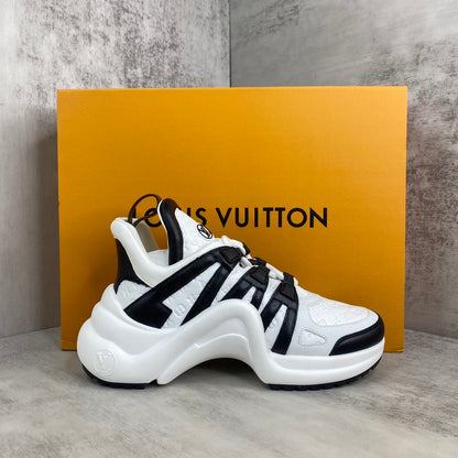 Louis Vuitton Arklight "White-Black"
