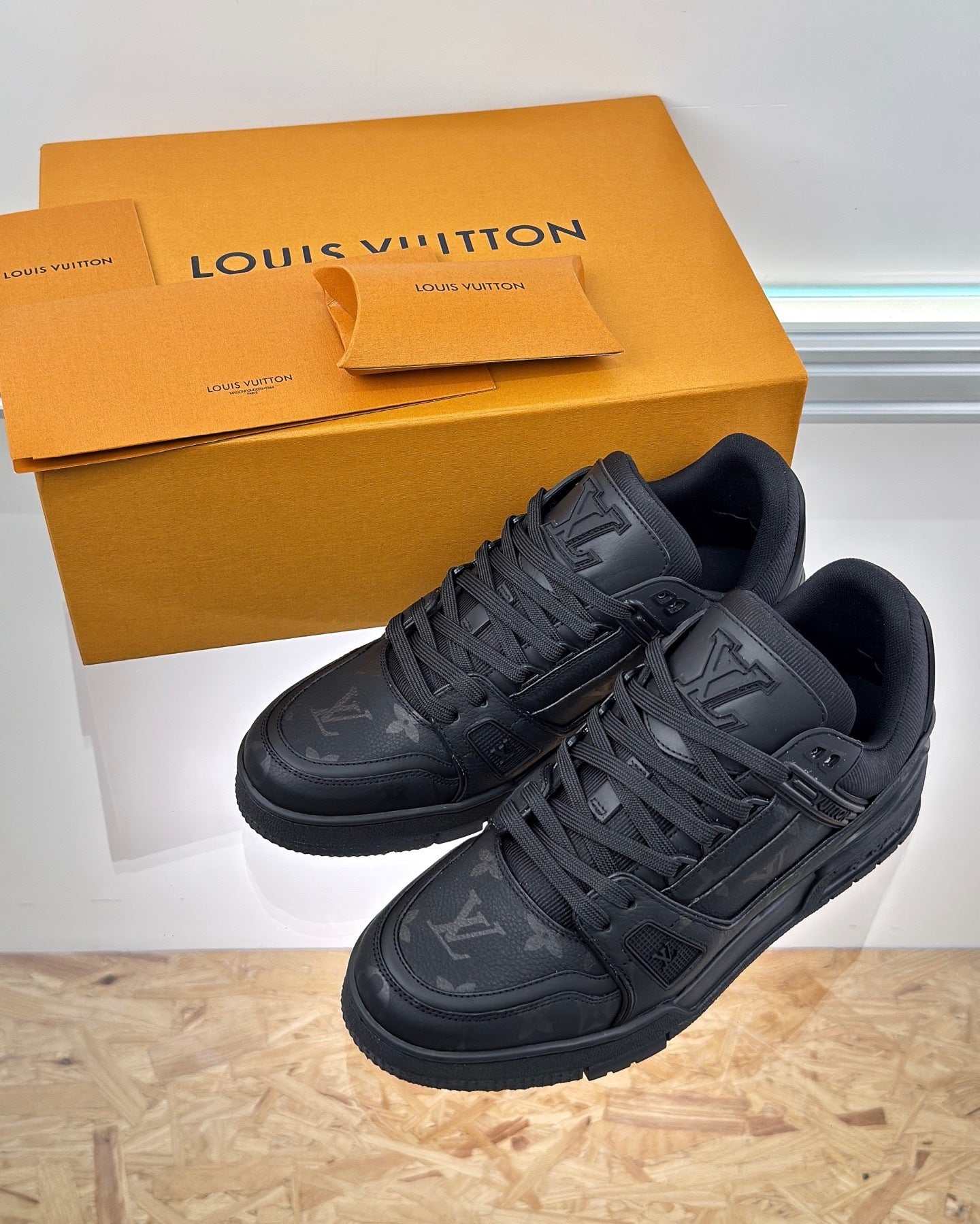 Louis Vuitton LV Trainers "Black Monogram"
