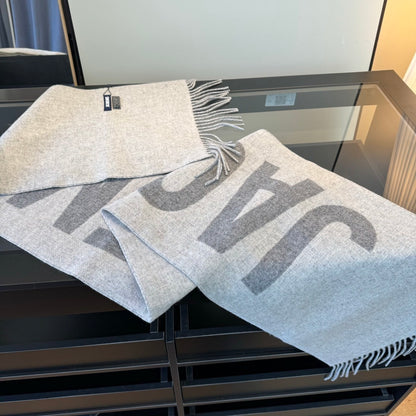 Jacquemus Logo Fringed Scarf "Grey"