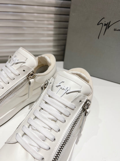 Giuseppe Zanotti GZ94 "White"