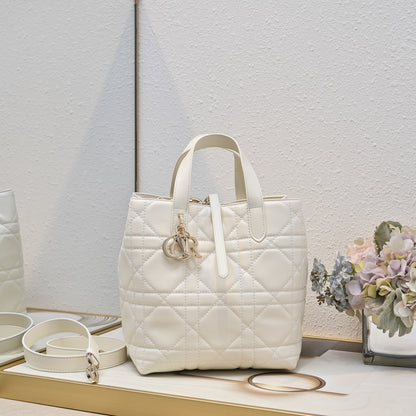 Dior Small Dior Toujours Vertical Tote Bag "Latte Macrocannage Calfskin"