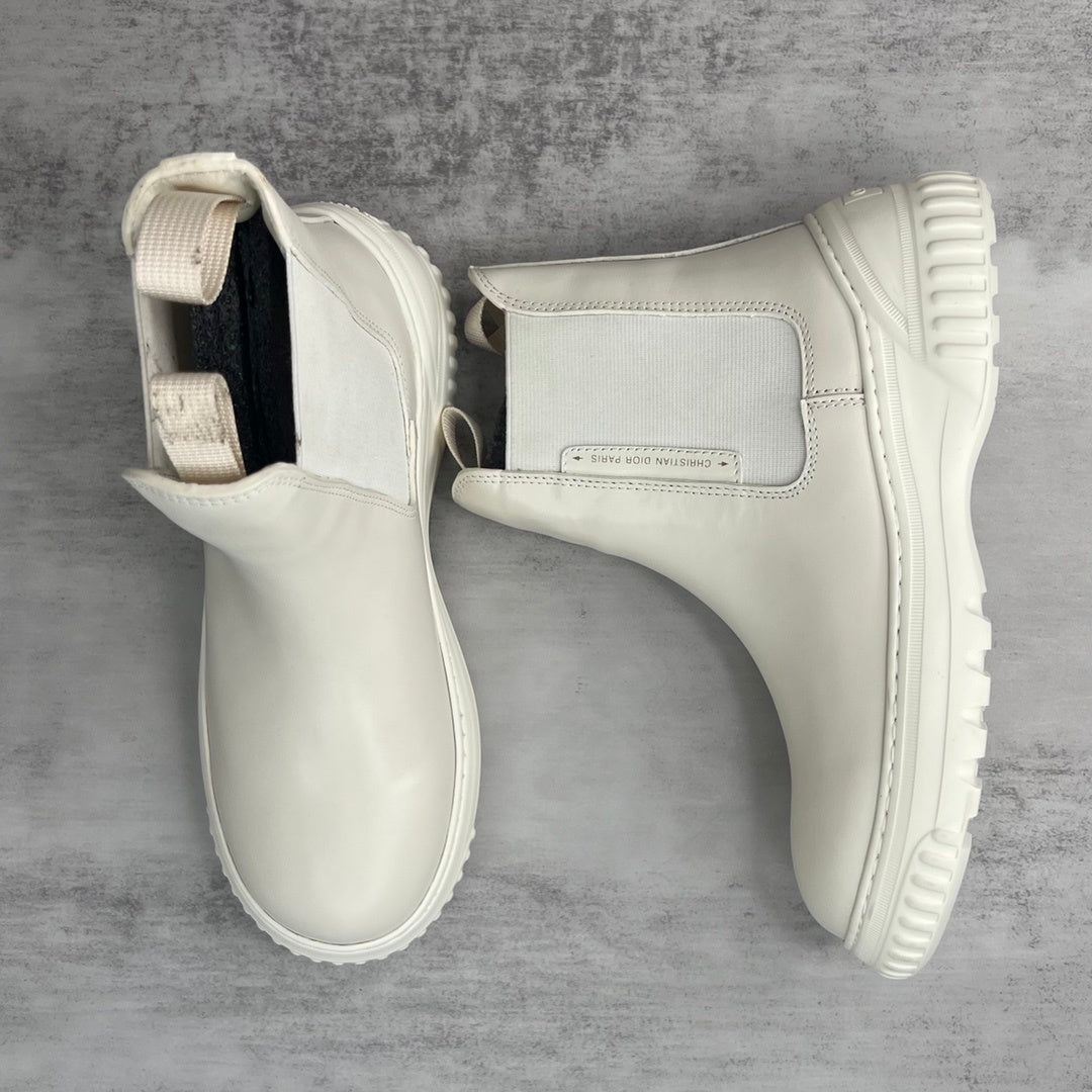 Dior D-Racer Chelsea Ankle Boots "White"