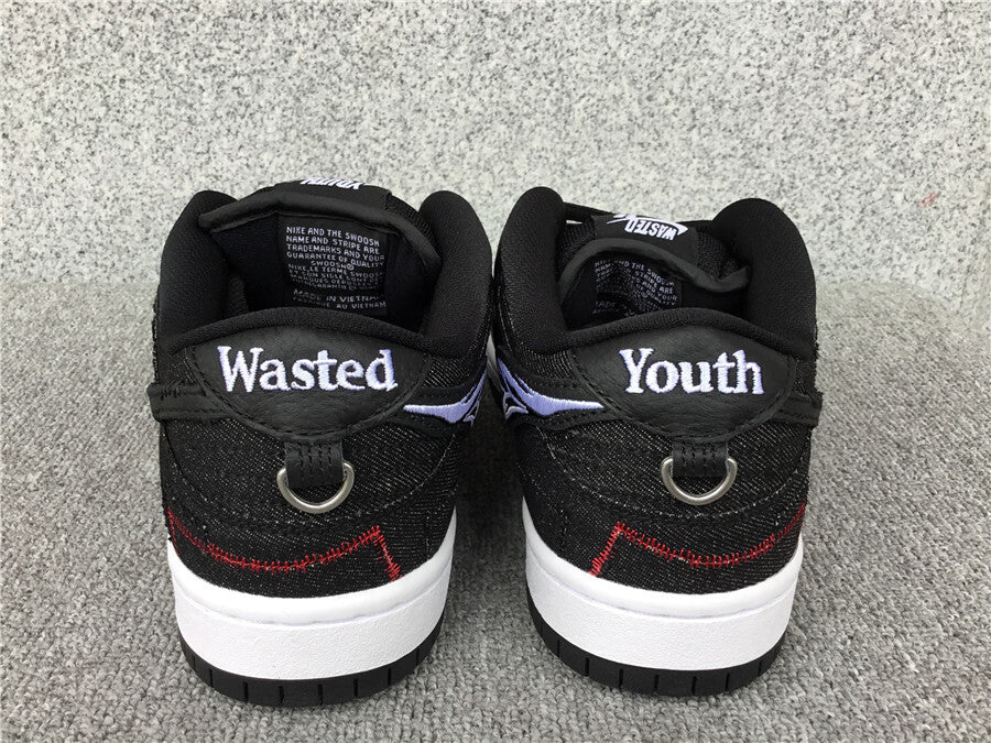 Nike SB Dunk Low "Wasted Youth"