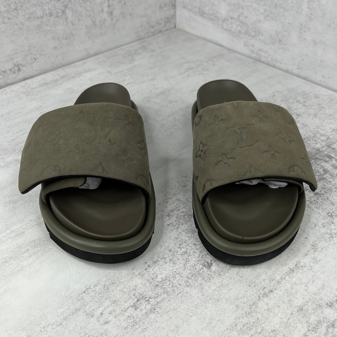 Louis Vuitton Slides "Olive"