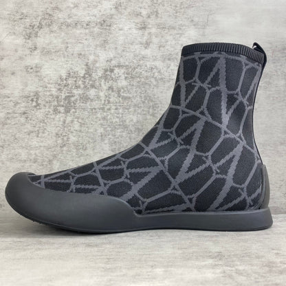 Valentino Garavani Cityshore "Black-Grey Monogram"