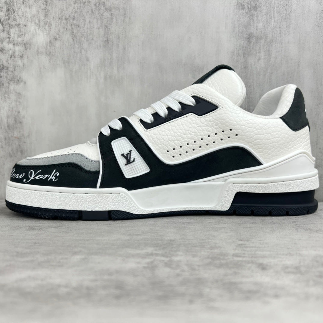 Louis Vuitton Trainers "Black-White"
