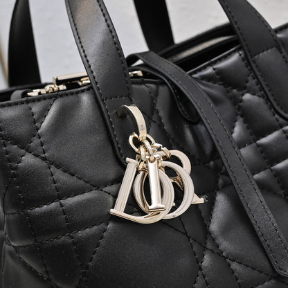 Dior Small Dior Toujours Vertical Tote Bag "Black Macrocannage Calfskin"