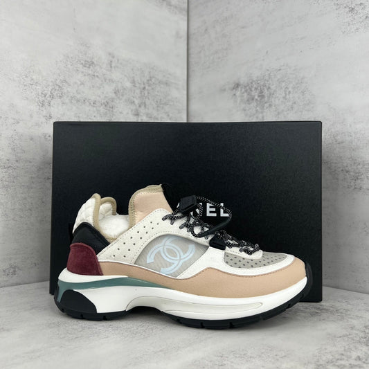 Chanel CC "White-Grey-Beige"