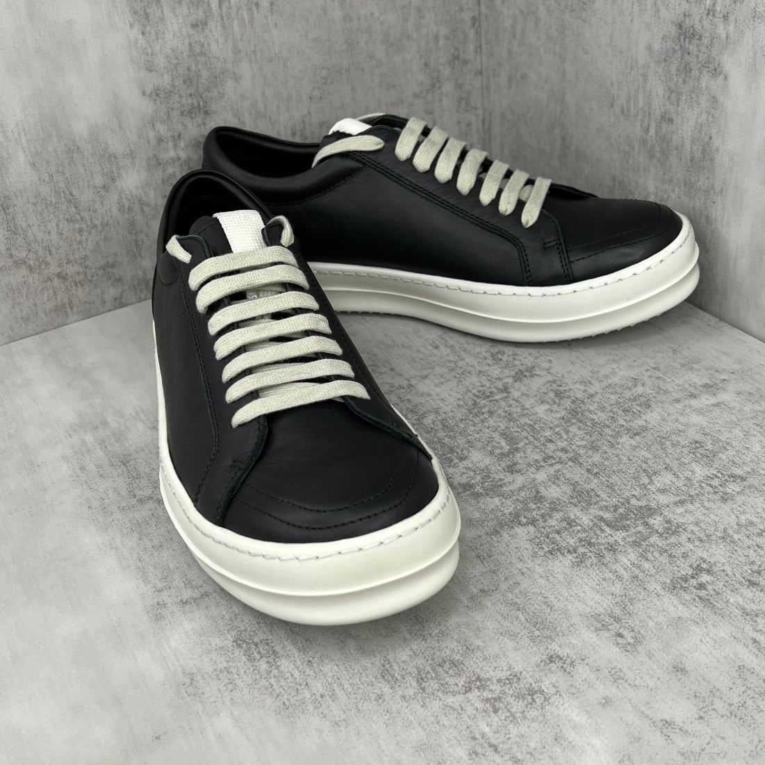 Rick Owens Vintage "Black"