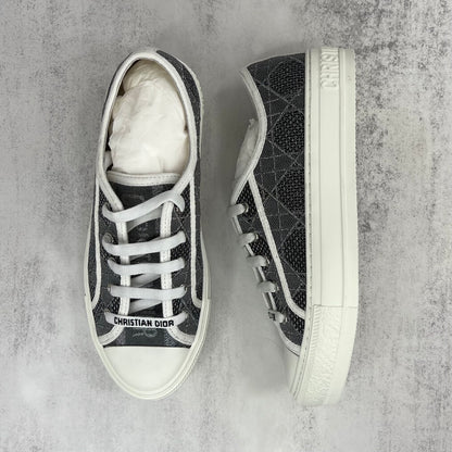 Dior Walk'N'Dior "Black Cannage"