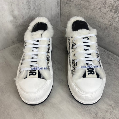 Dior Walk'N'Dior "White-Black"