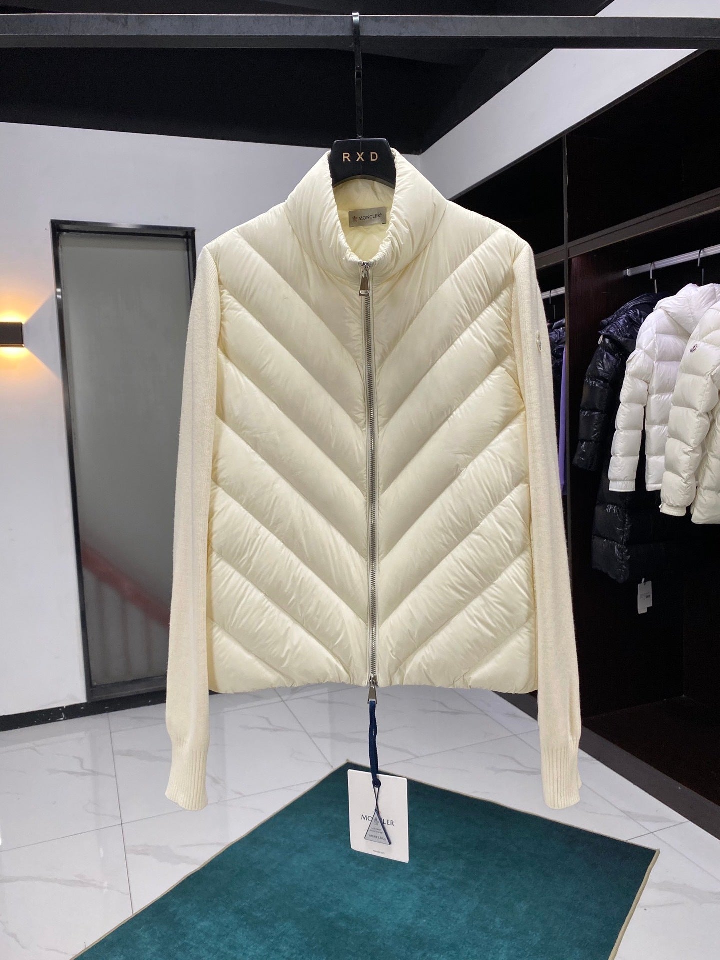 Moncler Hybrid Down Top "White"