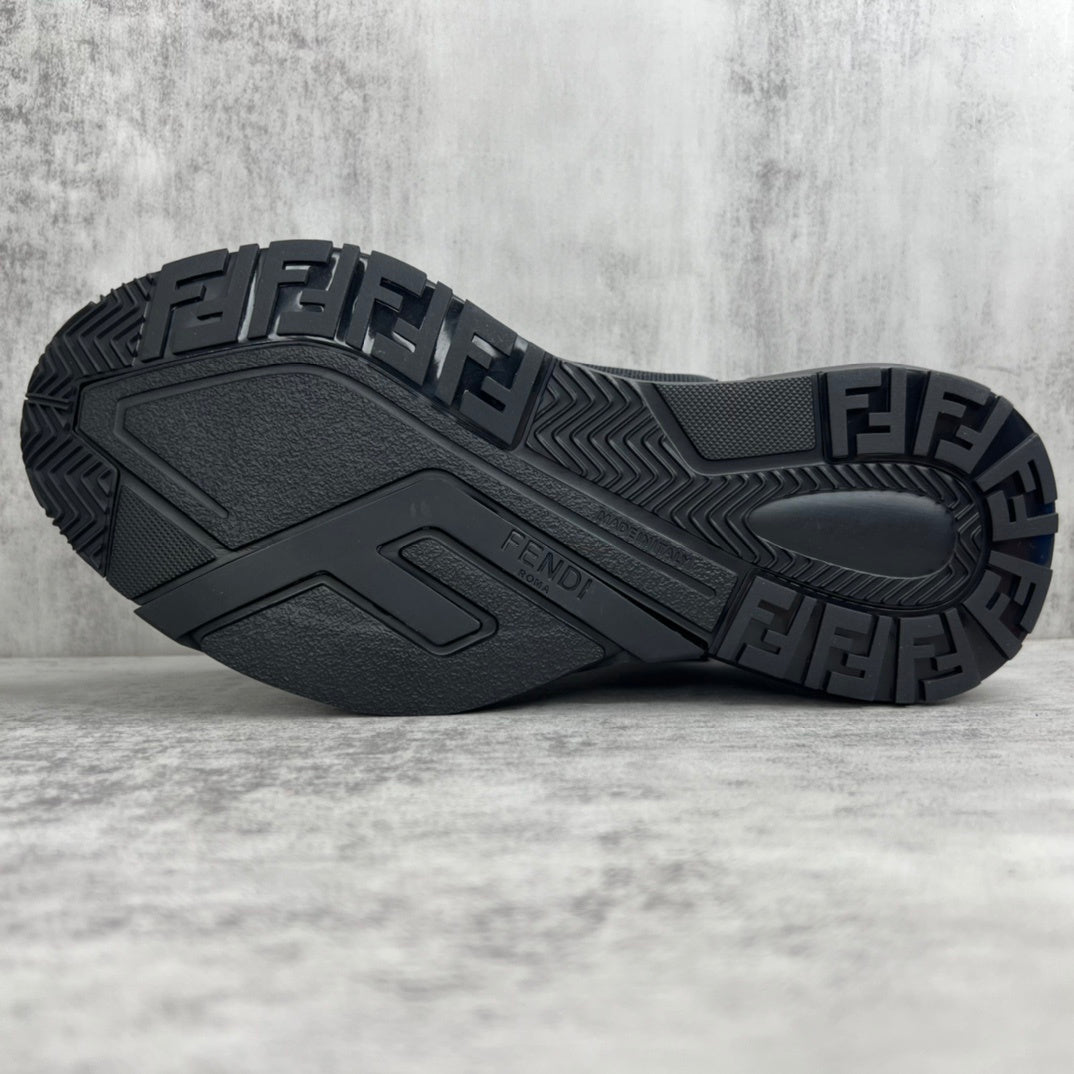 Fendi Flow "Black-White"