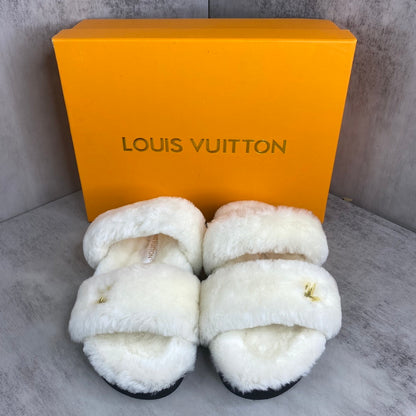 Louis Vuitton Fur Sandals "White"