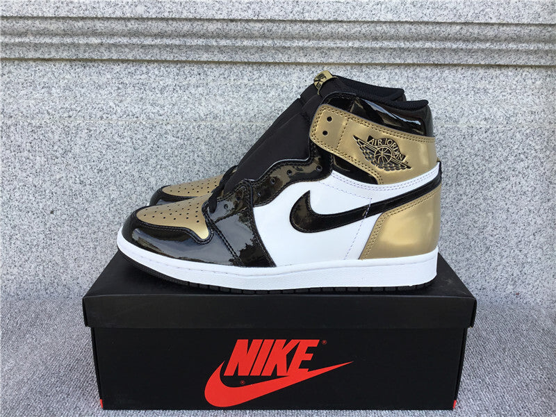 Air Jordan 1 Retro High OG "NRG Gold Toe"