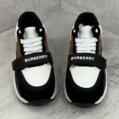 Burberry Ramsey "White-Black-Brown"