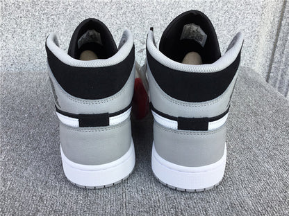 Air Jordan 1 Mid SE "Elephant Print"