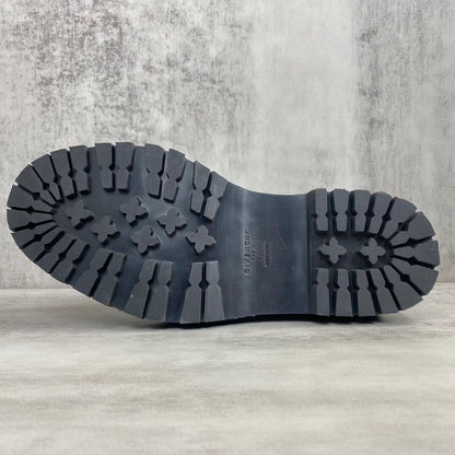 Givenchy Leather Boots Zip-Up