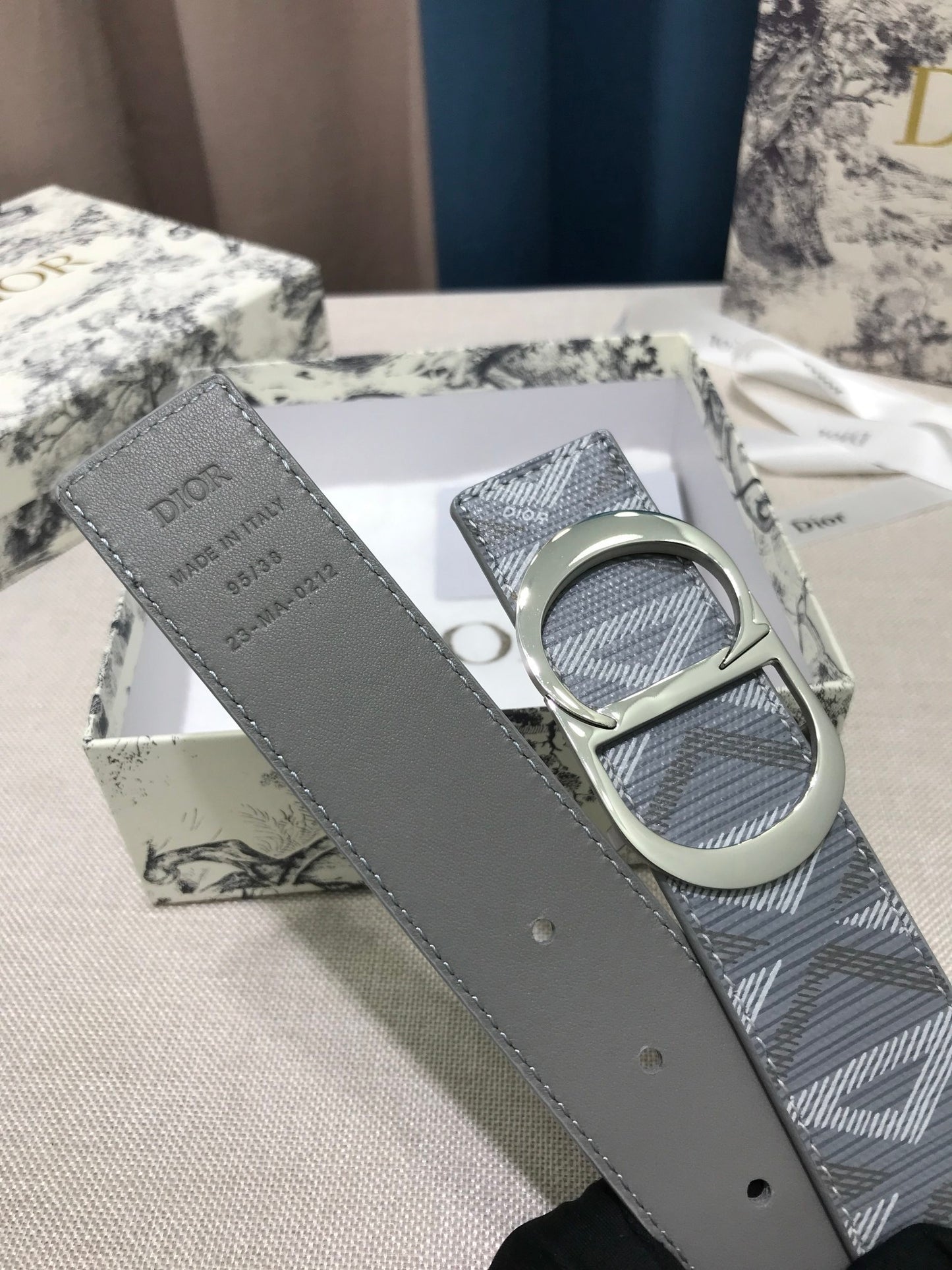 Dior CD Diamond 35mm Reversible CD Icon Belt "Gray"