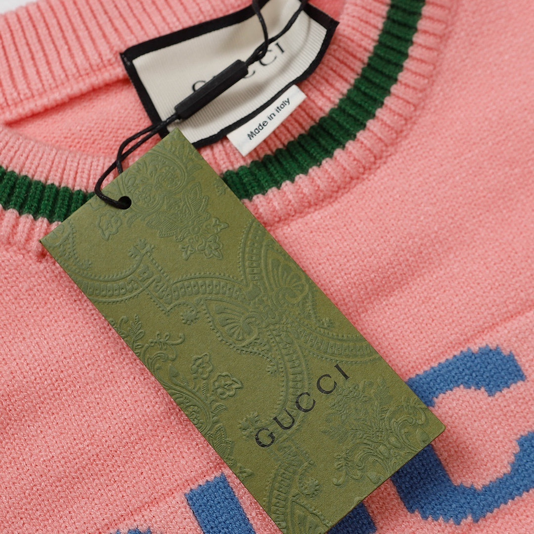 Gucci Pineapple Sweater "Pink"