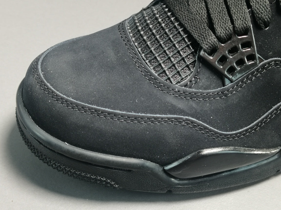Air Jordan 4 Retro "Black Cat"