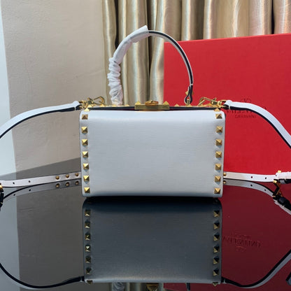 Valentino Garavani Rockstud Alcoce Bag