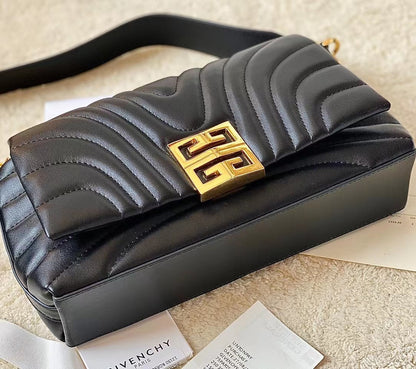 Givenchy Quilted Leather 4G Chain Shoulder Bag