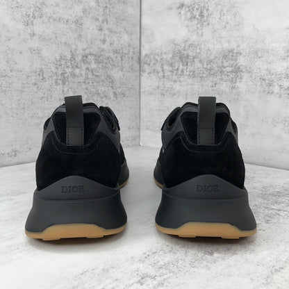 Dior B25 "Black"