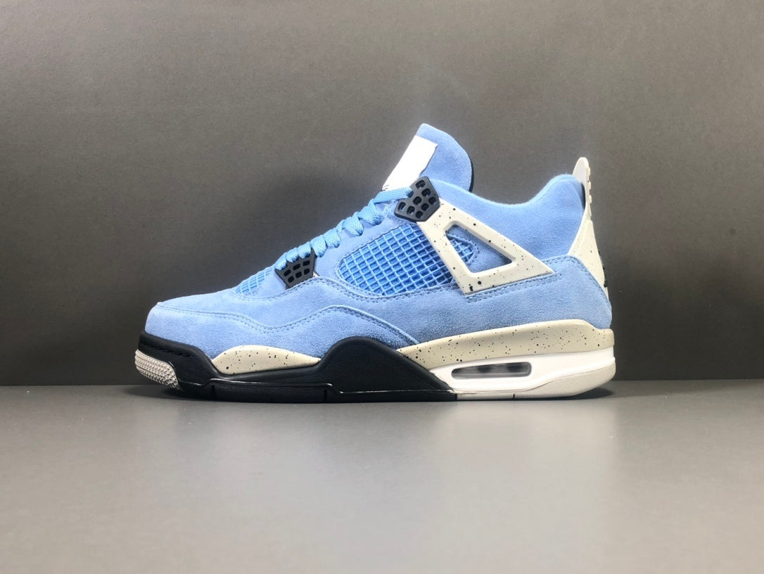 Air Jordan 4 Retro "University Blue"