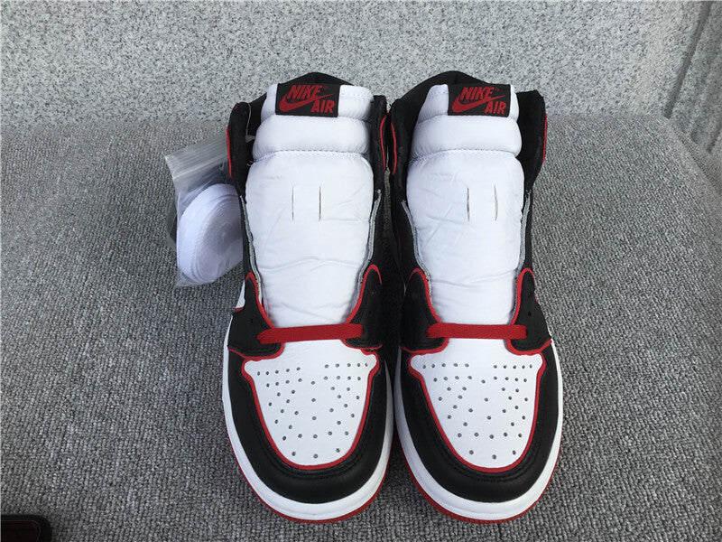 Jordan 1 Retro High OG "Bloodline"
