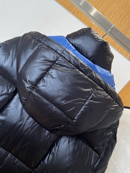 Moncler Parana Down Jacket "Black-Blue"