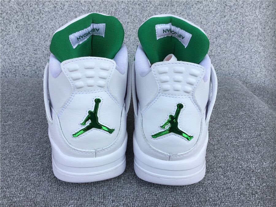 Air Jordan 4 Retro "Pine Green Metallic"