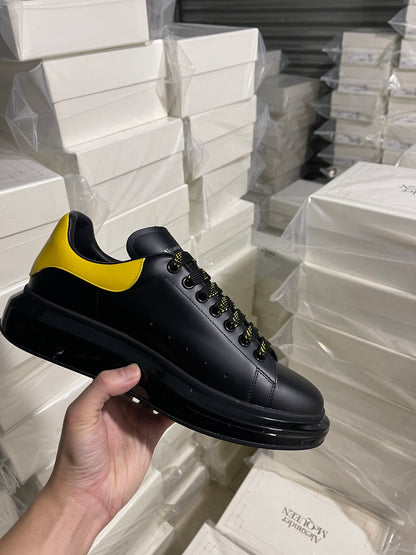 Alexander McQueen Oversized "Black-Yellow"