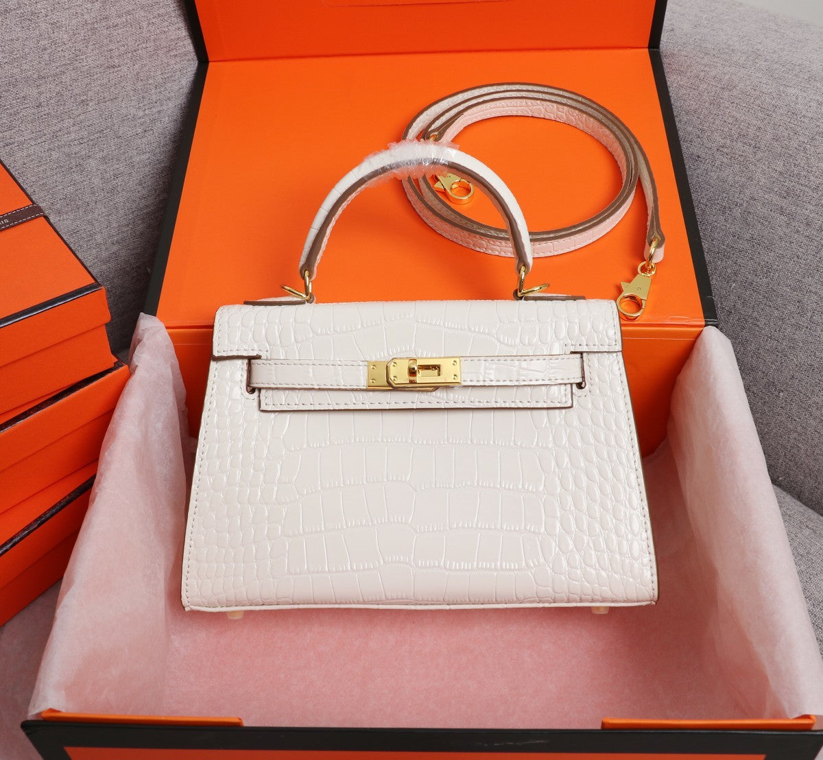 Hermès Aligator Leather Mini Kelly 20