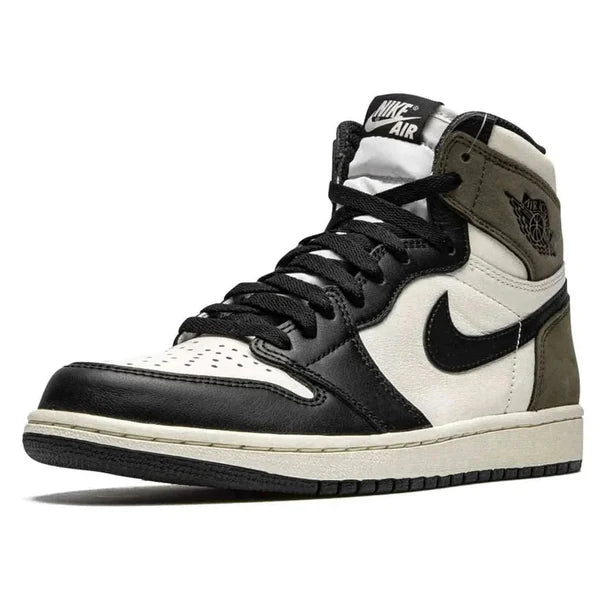 Air Jordan 1 Retro High OG "Dark Mocha"
