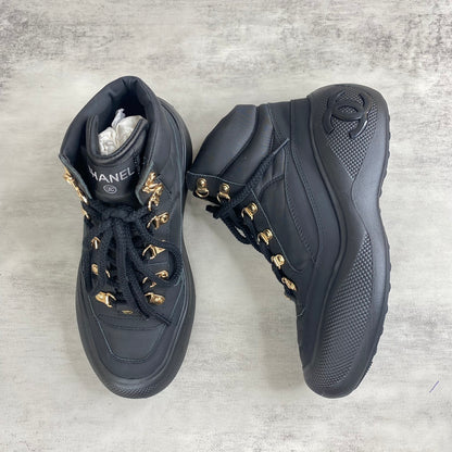 Chanel Snow Boots "Black"