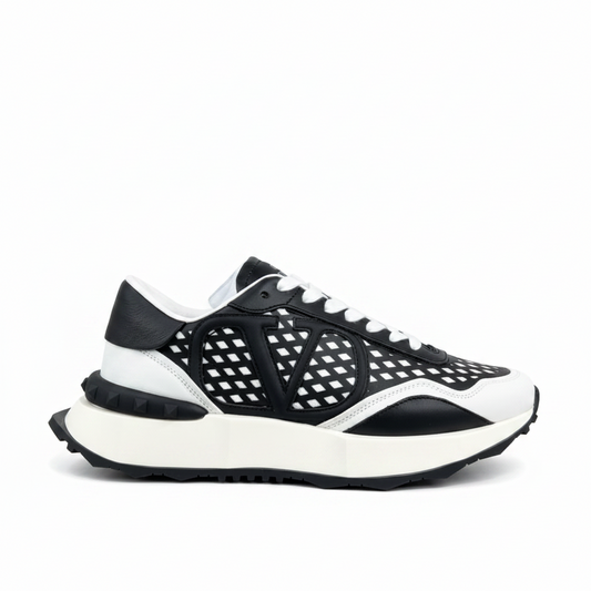 Valentino Garavani Netrunner "White-Black"