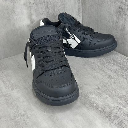 Off-White Out Of Office "Black-White"