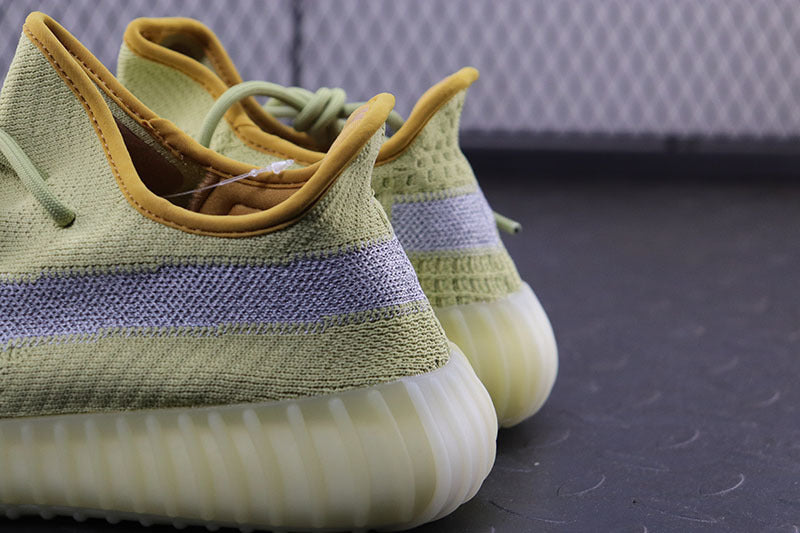 Yeezy 350 V2 "Marsh"