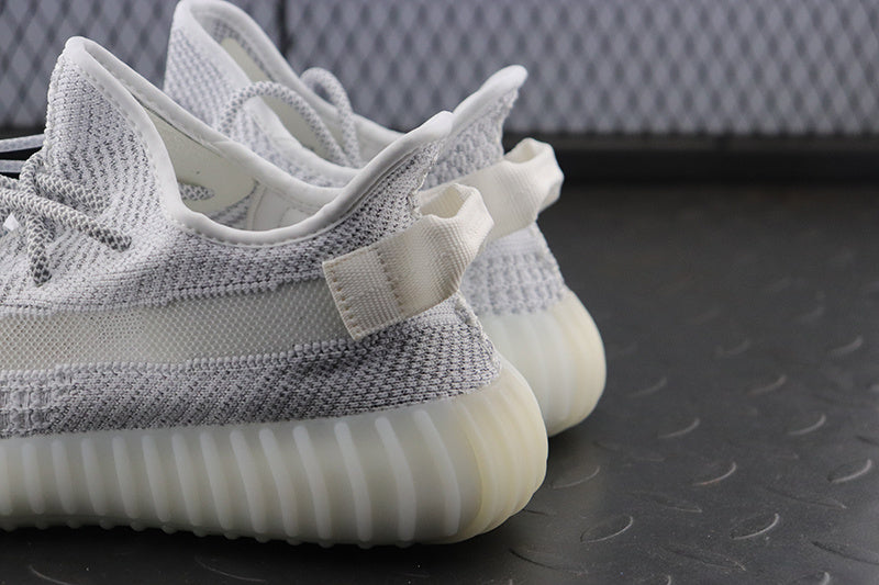 Yeezy 350 V2 "Static"