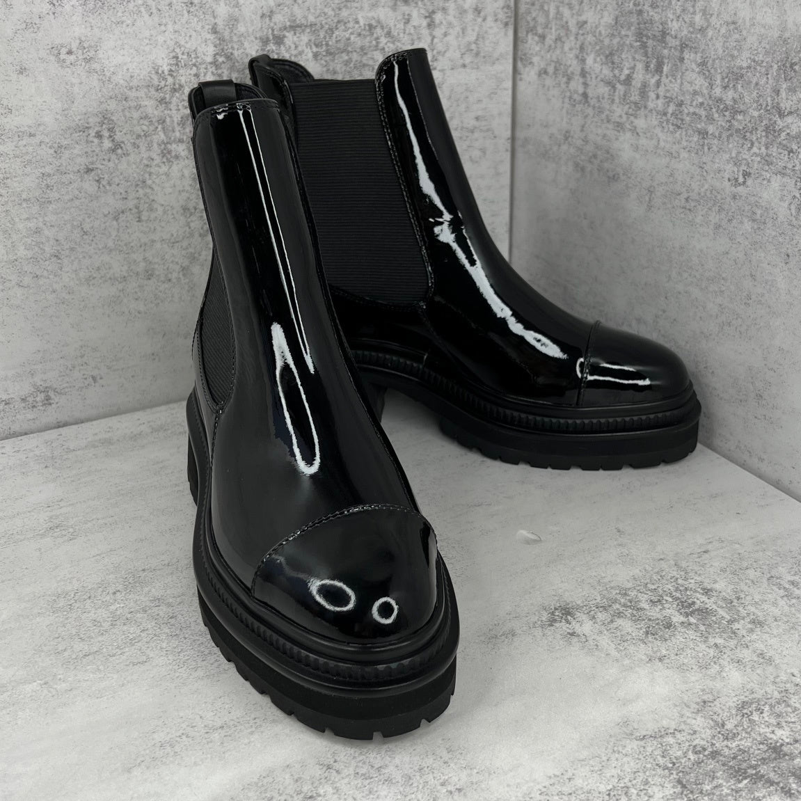 Chanel Chelsea Boots "Black Gloss"