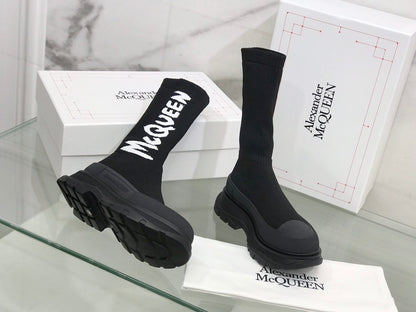 Alexander McQueen Tread Slick Boot "Ribbed Black"