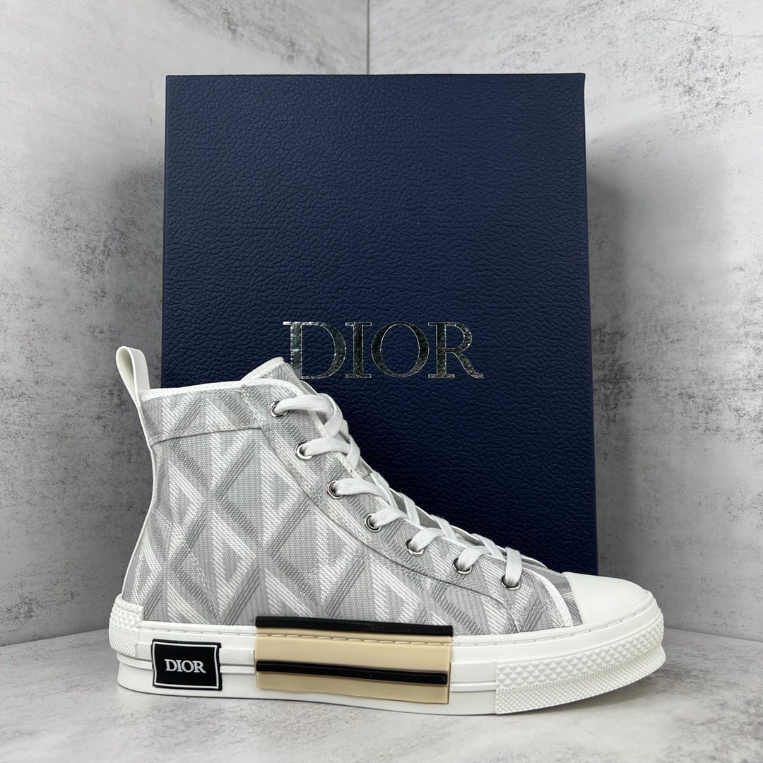 Dior B23 High-Top "Light Grey CD Diamonds"